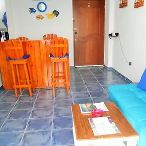  Apartamento Con Hermosa Vista Al Mar En De Indias Colombia